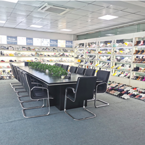 FRANKSHOES'S SHOWROOM